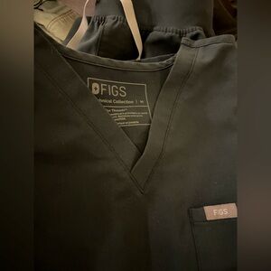 Figs Set with joggers and Scrub Top